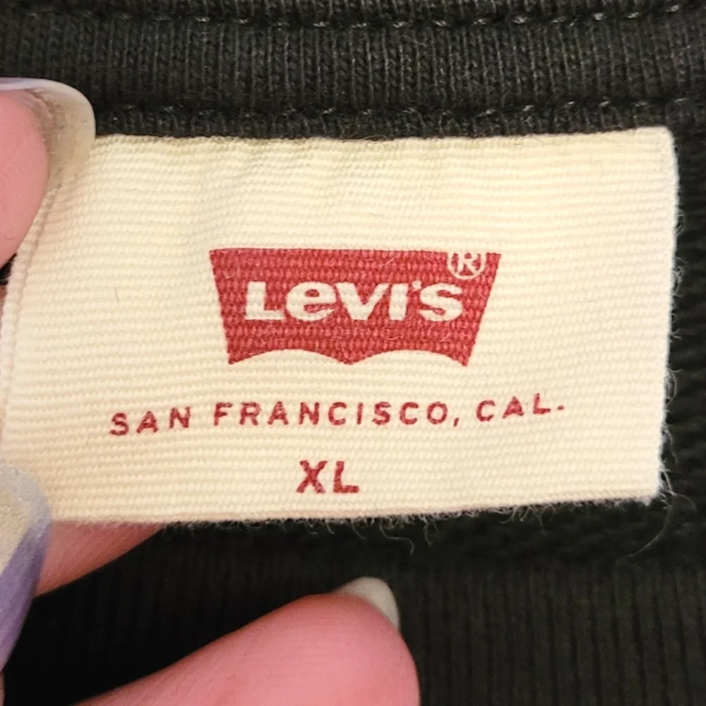 Levi's Black Northern Lights Sweatshirt - Picture 4 of 5